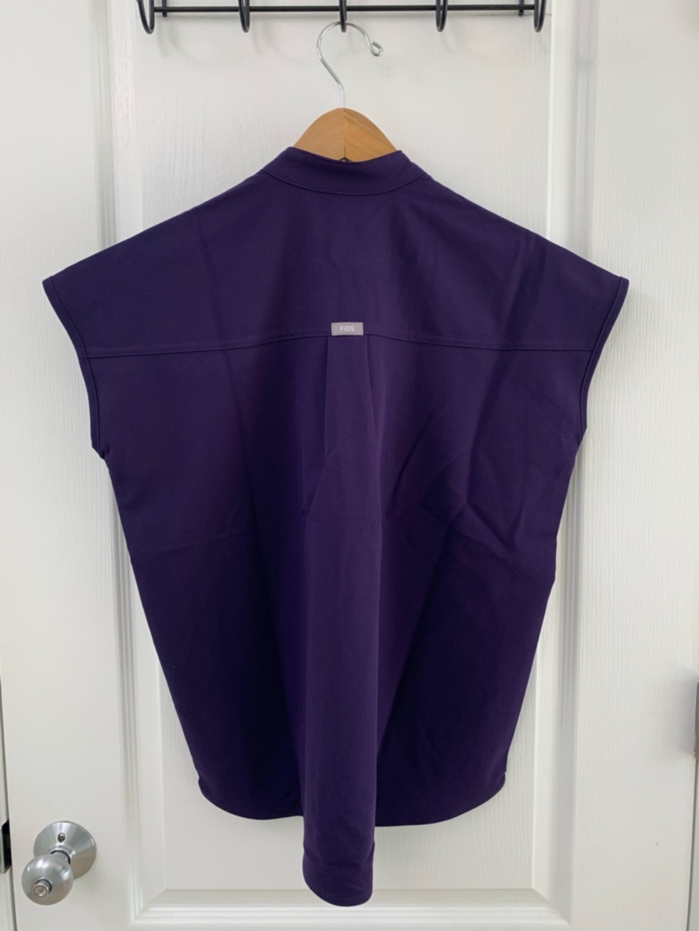 FIGS PURPLE JAM RAFAELA OVERSIZED TOP - Picture 7 of 14